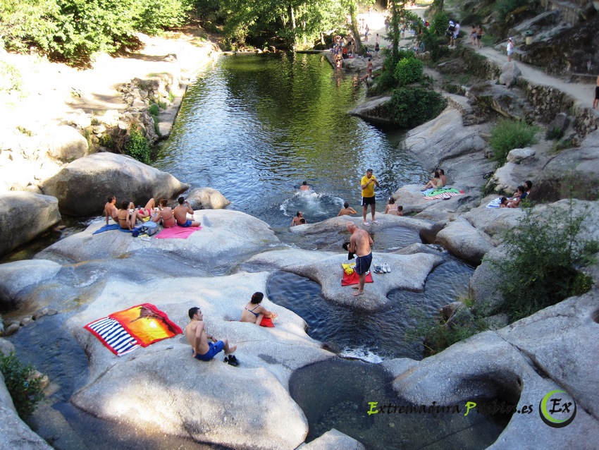 Ver Piscina natural de Gata